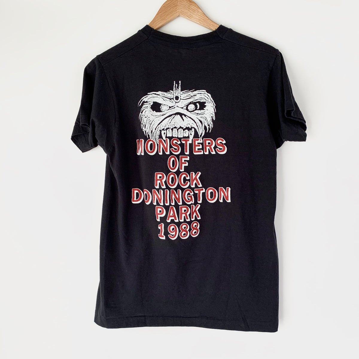 手数料安い ROW 当時物 Iron Shirt ビンテージ Concert 90s 1988 PANTERA Guns Of ROW パンテラ  Rock Tシャツ Vintage SKID SKID ROW Tシャツの値段と価格推移は？｜5件の売買データからSKID SLAYER N  BEASTIE Monsters BOYS GUNS Maiden N ROSES METALLICA NIRVANA