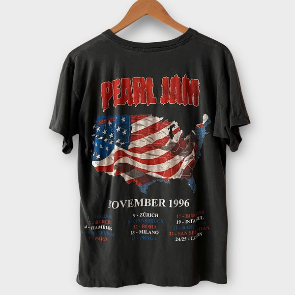 1996 Pearl Jam Euro Tour Vintage Parking Lot Band  Tee Shirt