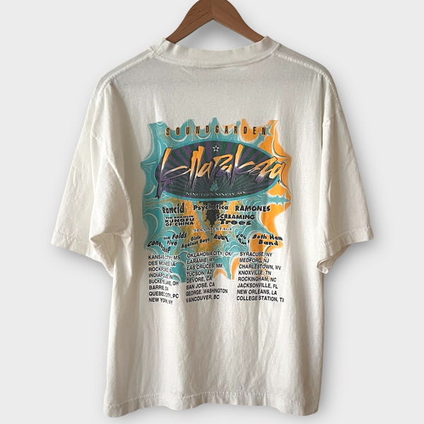 1996 Metallica Lollapalooza w/ Soundgarden, Screaming Trees, Rancid, Ramones, Etc.. Vintage Tour Tee Shirt