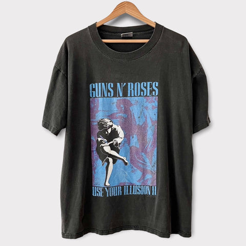 1991 Guns N Roses "Use Your Illusion" Vintage Tour Tee Shirt